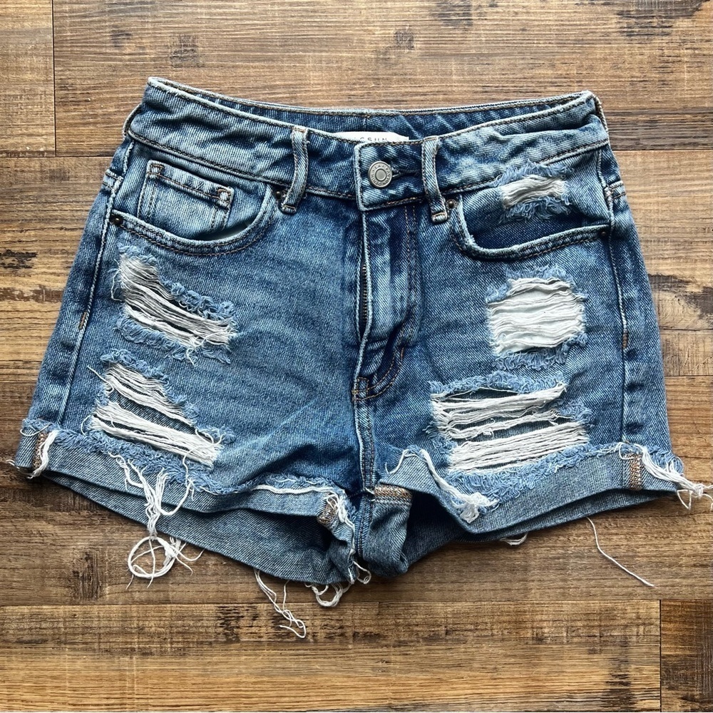 Pac Sun Womens Denim Medium Wash High Rise Mom Shorts Distressed Size 22